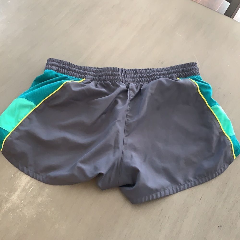 Adidas Running Shorts - Picture 3 of 4